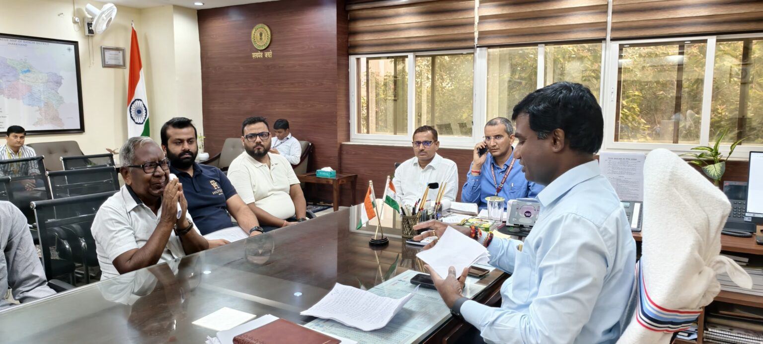 उपायुक्त मंजूनाथ भजन्त्री के जनता दरबार में तेजी से हो रहा समस्याओं का समाधान