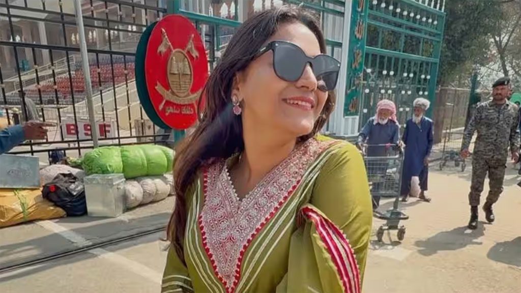 अब YouTuber का मुंबई लिंक सामने आया, 4 बार मुंबई आई थी पाकिस्तानी जासूस ज्योति मल्होत्रा 