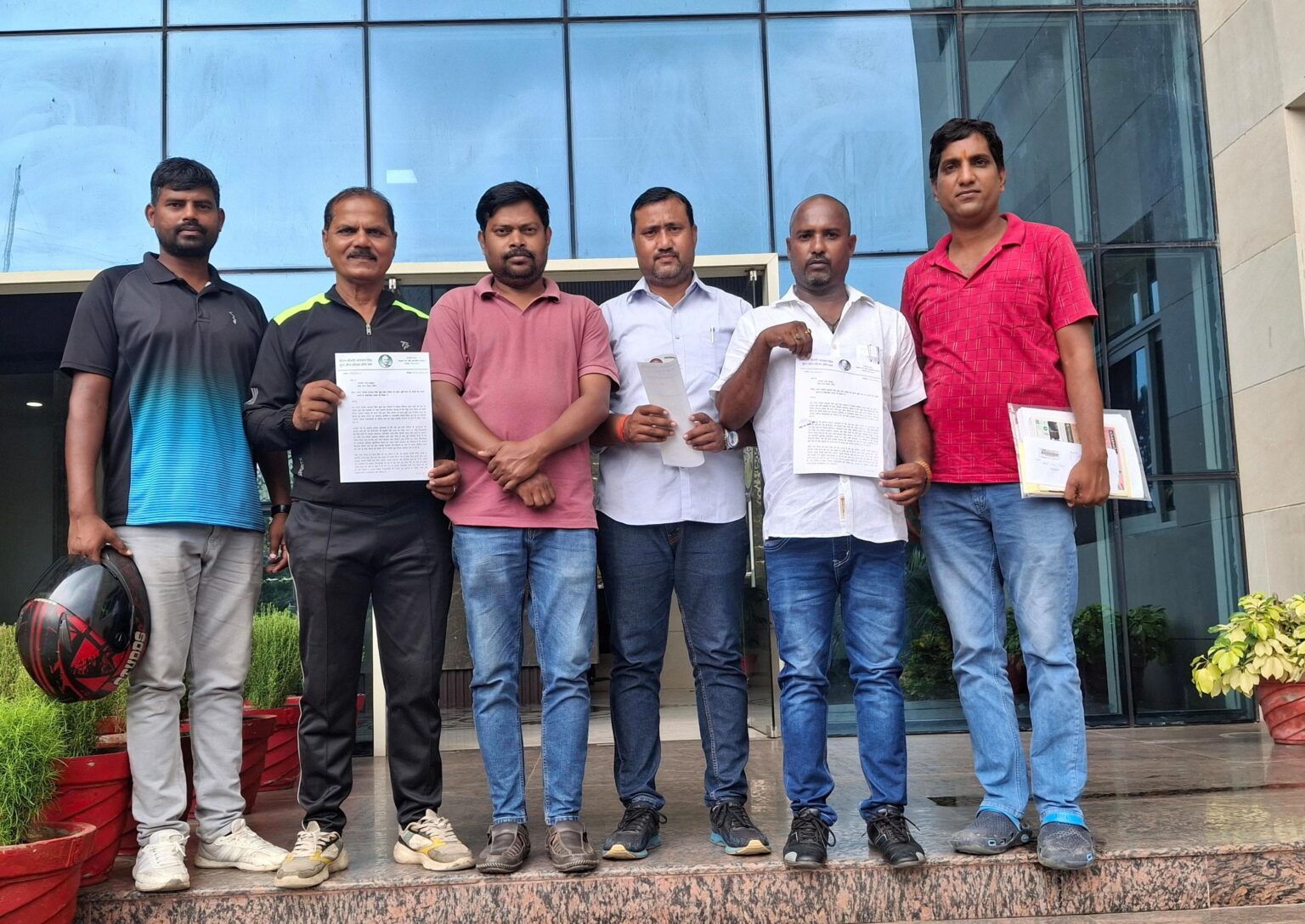 महिला खिलाड़ियों से खुले में कपड़े बदलने को कहा! खेल संघों का फूटा गुस्सा