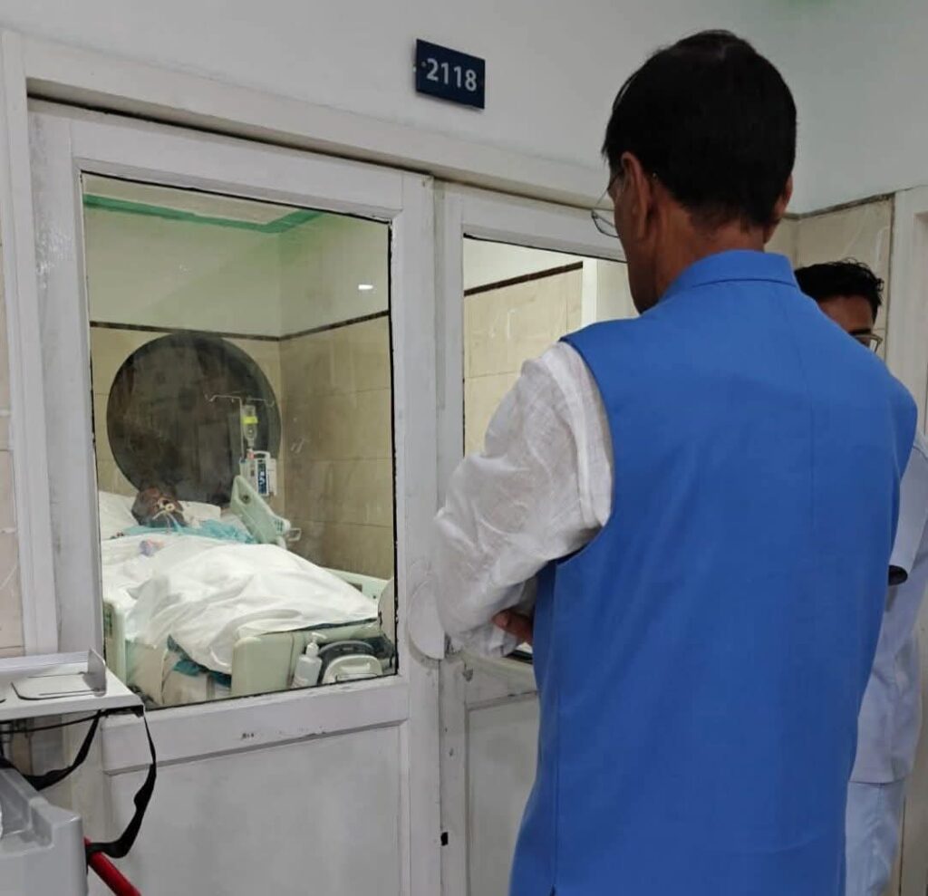 शिक्षा मंत्री रामदास सोरेन की हालत नाज़ुक, सांसद संजय सेठ ने लिया स्वास्थ्य अपडेट