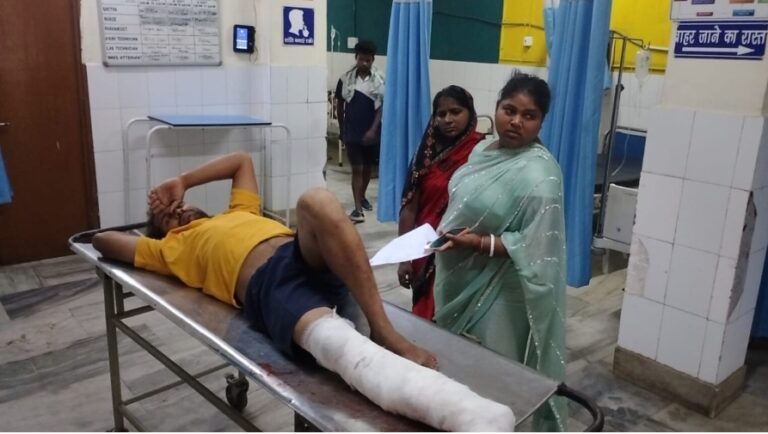 तेज रफ्तार कार ने बाइक सवार को रौंदा, हालत गंभीर