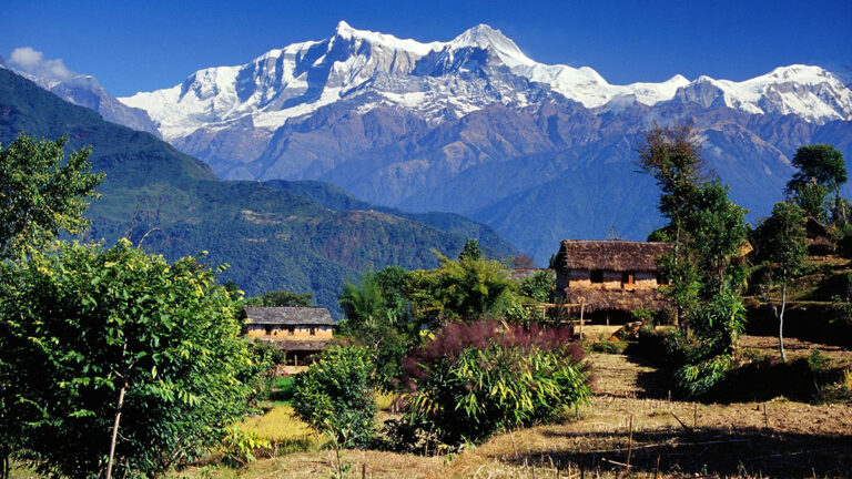 स्विट्जरलैंड भूल जाएंगे! कम बजट में नेपाल के इन 10 गांवों की सैर करें