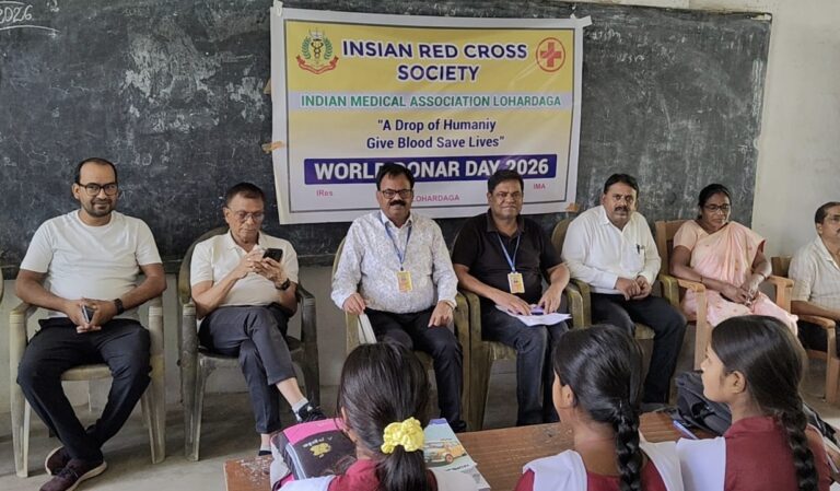 एक यूनिट रक्त बचा सकता है तीन जीवन, रेड क्रॉस कार्यशाला में छात्राओं को मिली जानकारी