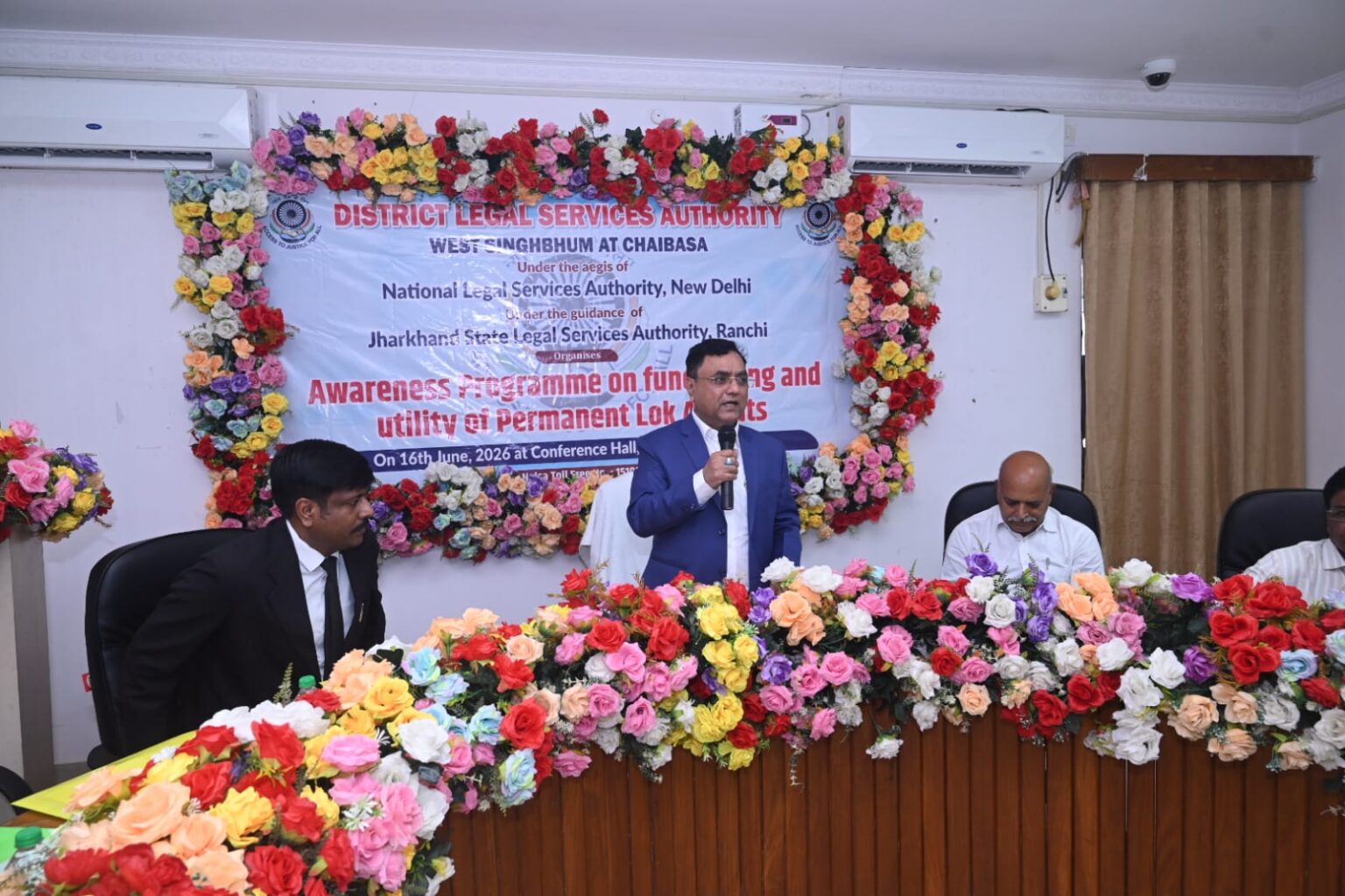 आम लोगों को जल्द मिलेगा न्याय! चाईबासा में स्थायी लोक अदालत पर विशेष जागरूकता कार्यक्रम