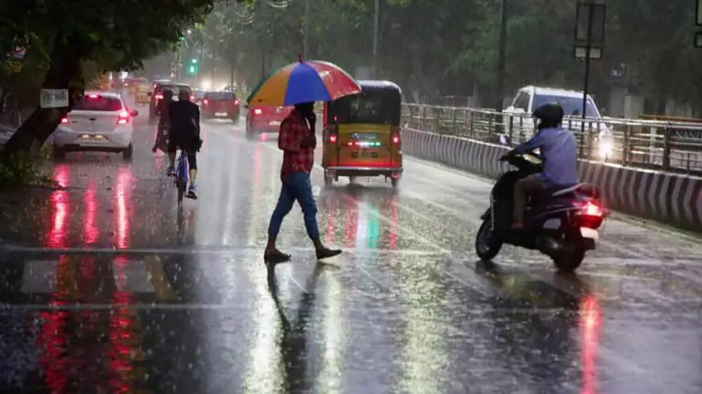 झारखंड में मानसून की एंट्री: रांची में तूफानी बारिश, यूपी-दिल्ली समेत 17 राज्यों में अलर्ट!