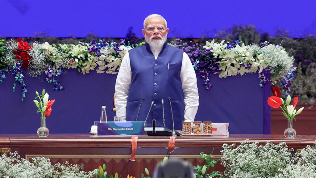 राष्ट्र सर्वोपरि तो फैसले आसान, पीएम मोदी ने गिनाईं 12 साल की बड़ी उपलब्धियां