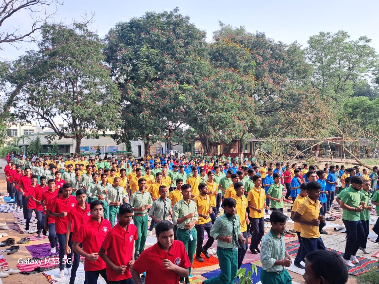 योग दिवस से पहले बोकारो के छात्रों ने किया जोरदार योगाभ्यास, दिखा उत्साह