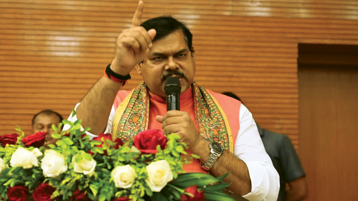बिहार शिक्षक ट्रांसफर के लिए शिक्षा मंत्री मिथिलेश तिवारी ने पोर्टल खोला।