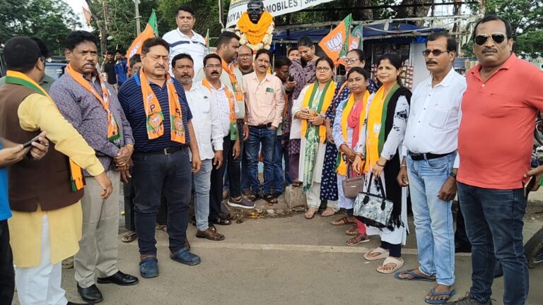 भाजपा के प्रथम विधायक राधे सुम्ब्रुई को श्रद्धांजलि, नेताओं ने याद किया उनका योगदान