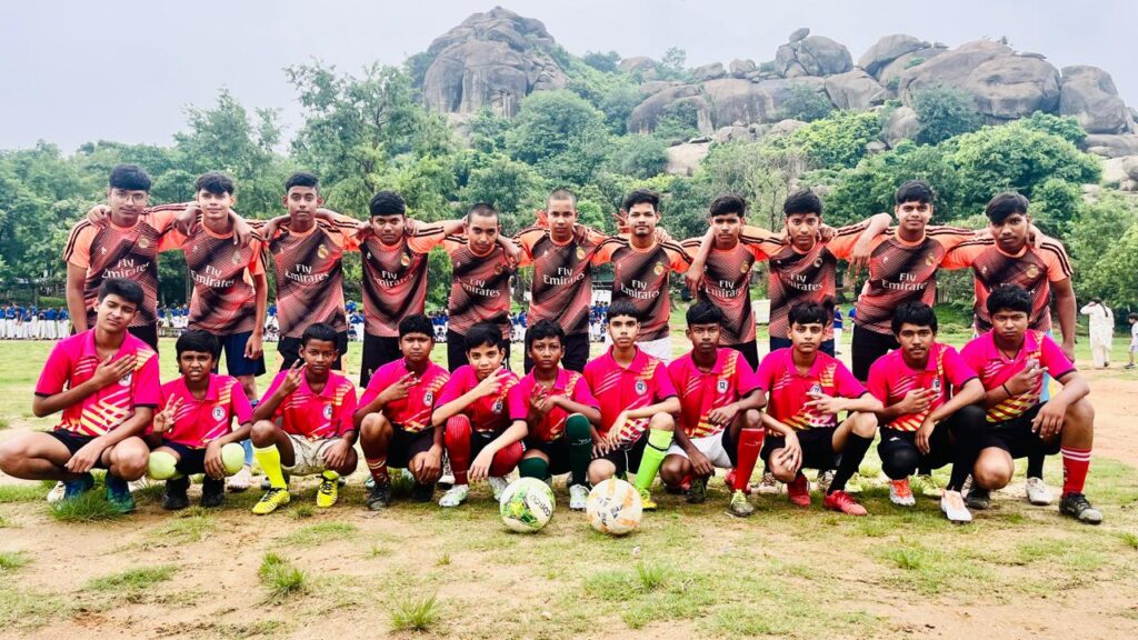 ‘टाइगर’ ने ‘ग्लाइडर’ को 3-0 से रौंदा, MMK हाई स्कूल में इंटर हाउस फुटबॉल टूर्नामेंट शुरू