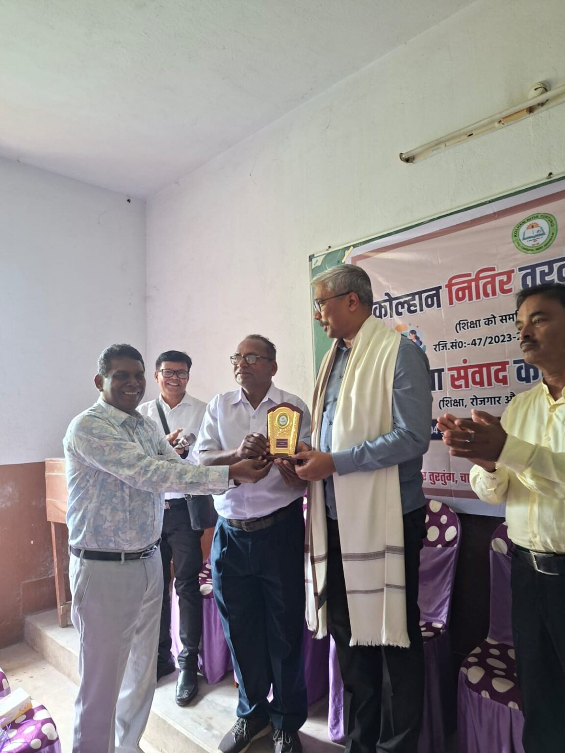 RPS कॉलेज में युवा संवाद का उत्साह, CRPF कमांडेंट आनंद जेराई को भावभीनी विदाई