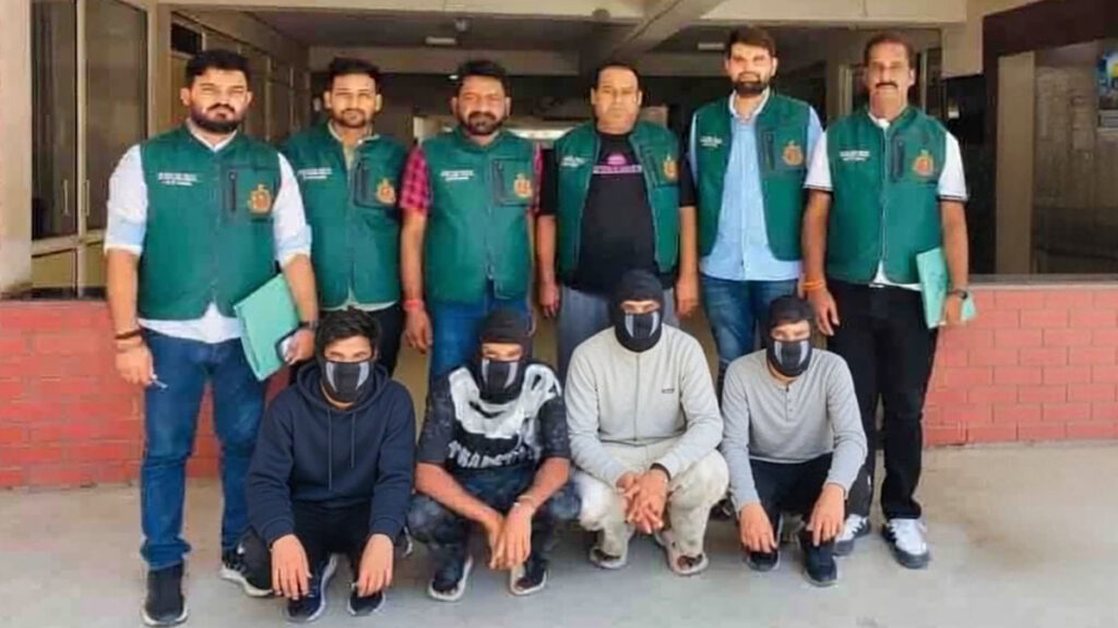 पाकिस्तानी हैंडलर रच रहे थे दिल्ली में तबाही का खेल, पंजाब से दबोचे गए 4 आरोपी