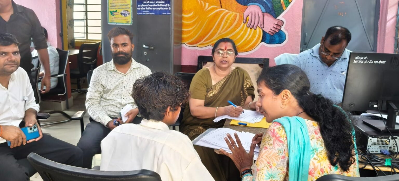 बोकारो स्टेशन पर 11 बच्चों का रेस्क्यू, बाल तस्करी की आशंका से मचा हड़कंप