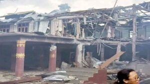 म्यांमार बौद्ध मठ हवाई हमला