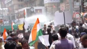 लाठीचार्ज