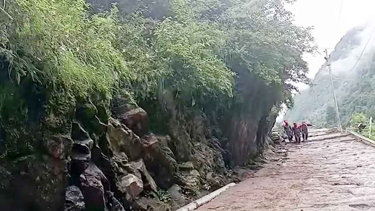 केदारनाथ यात्रा रोकी गई