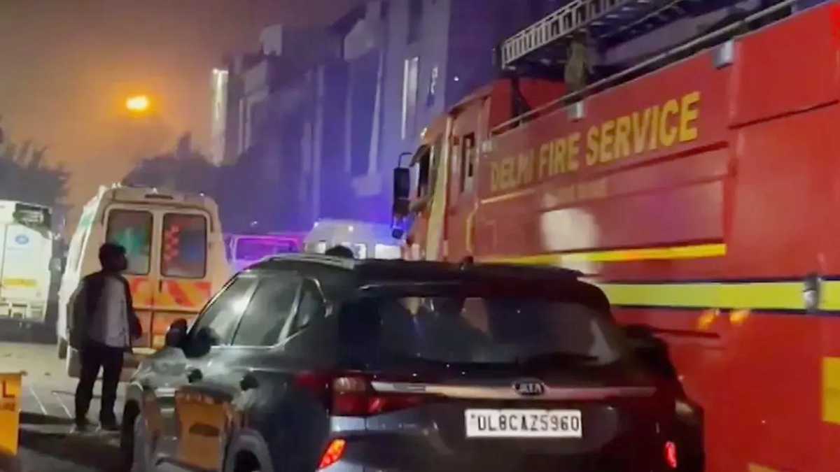 दिल्ली जूता फैक्ट्री आग